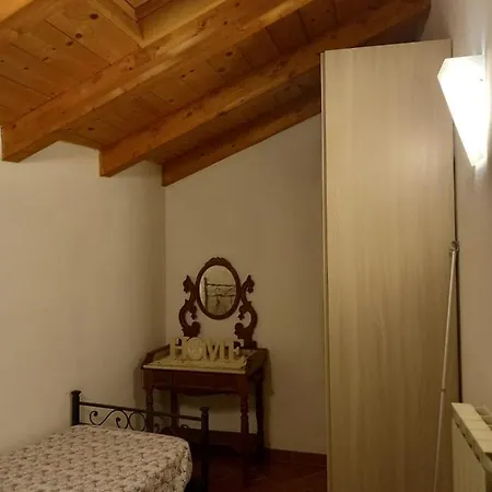 Casa Natale מונטרוסו אל מארה